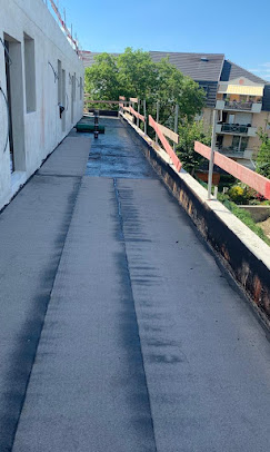 Étanchéité bitumineuse sur balcon filant réalisée par SAEZ Étanchéité à Sélestat